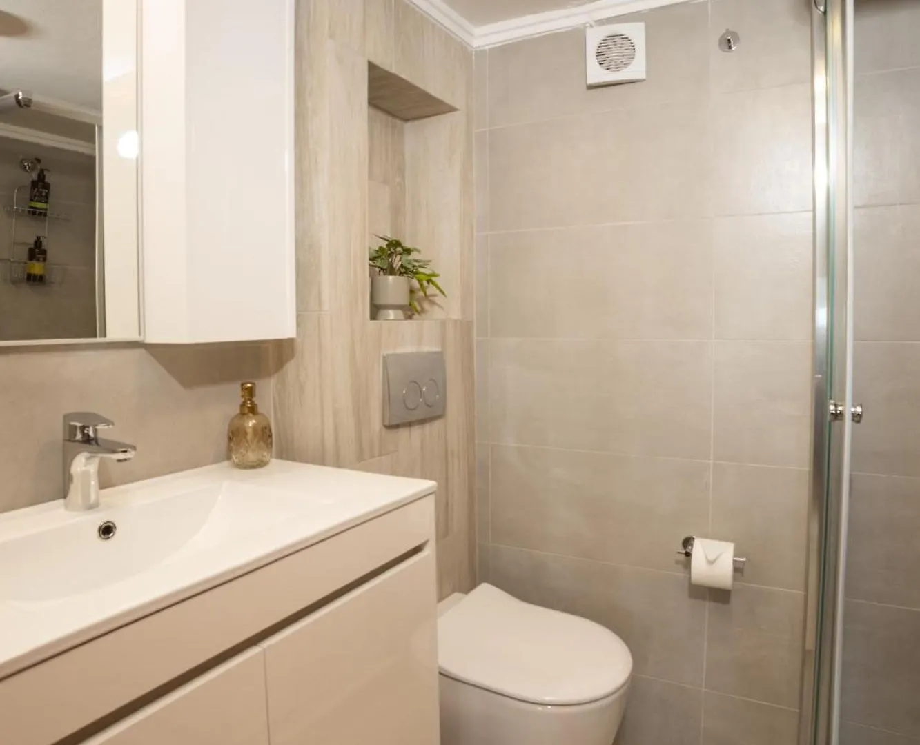 Urban Colors Apartments By Binobi! Θεσσαλονίκη
