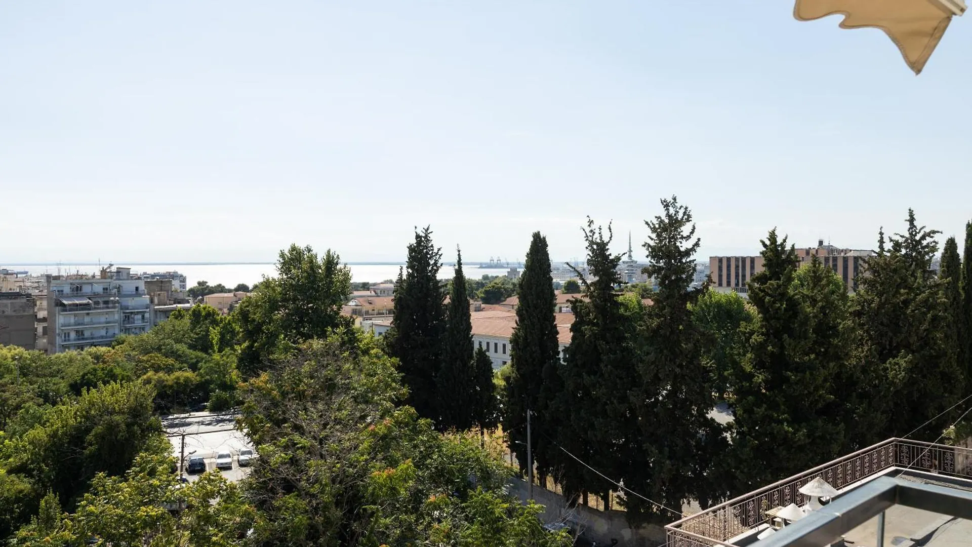 Urban Colors Apartments By Binobi! Thessaloniki